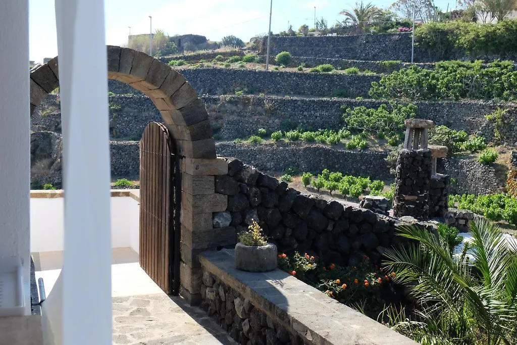 Venere House Apartment Pantelleria Island